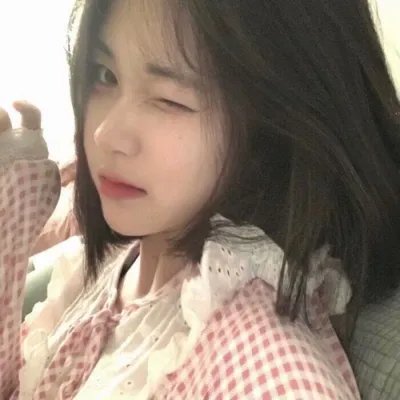 兴致高昂 海报